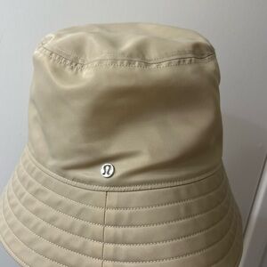 Lululemon Light Tan Bucket Hat